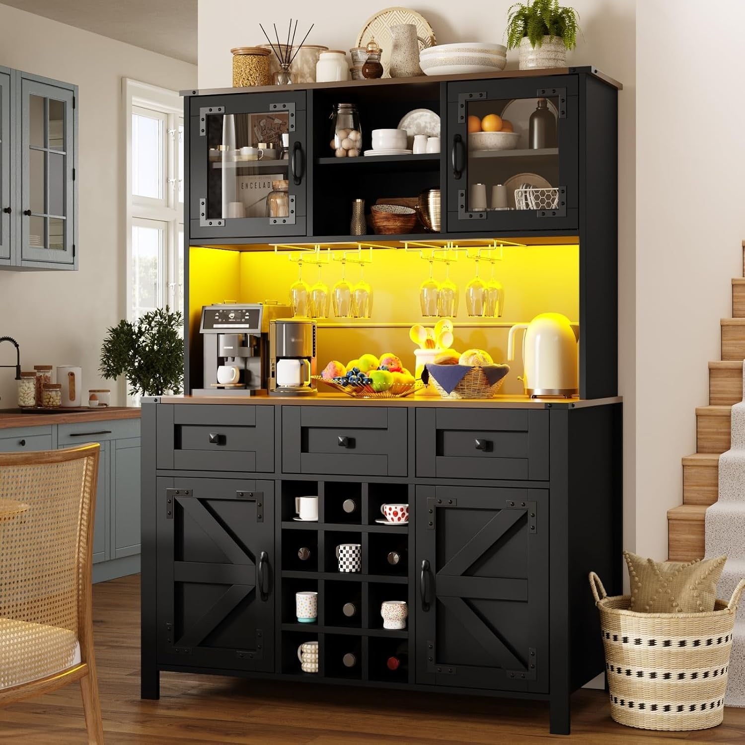 Vaisselier noir 120 x 40 x 170 cm avec LED, prises electriques, quatre portes, trois tiroirs et espace cave a vin integre